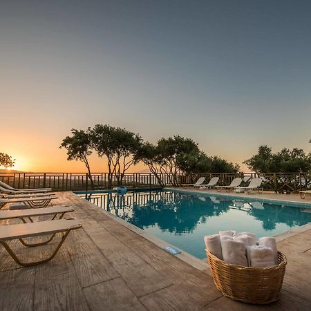 Lofos Soilis Aparthotel Трагаки Екстериор снимка