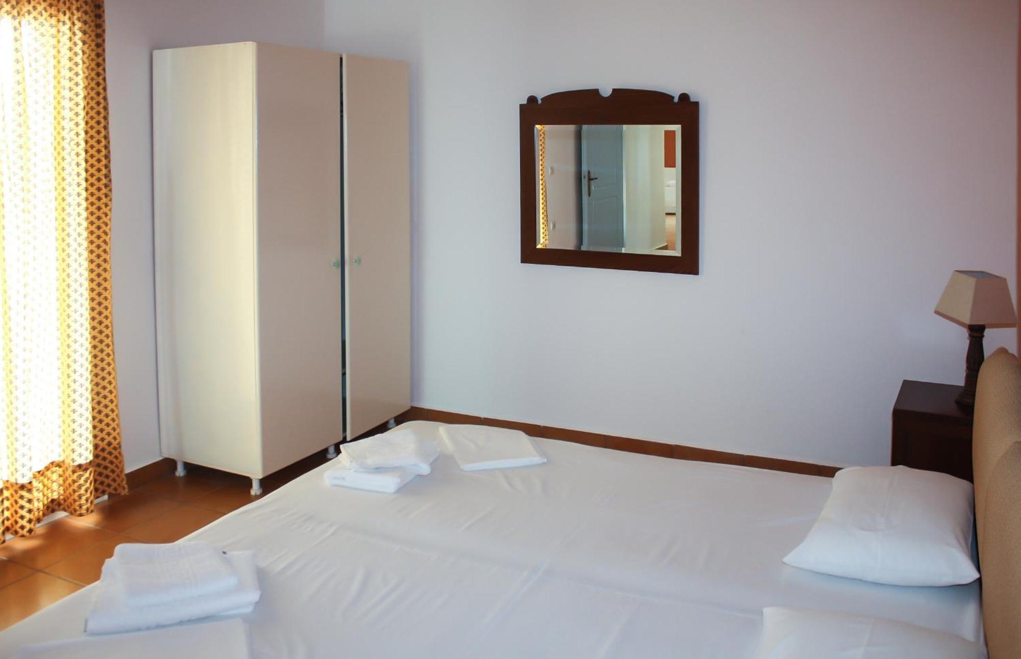Lofos Soilis Aparthotel Трагаки Стая снимка
