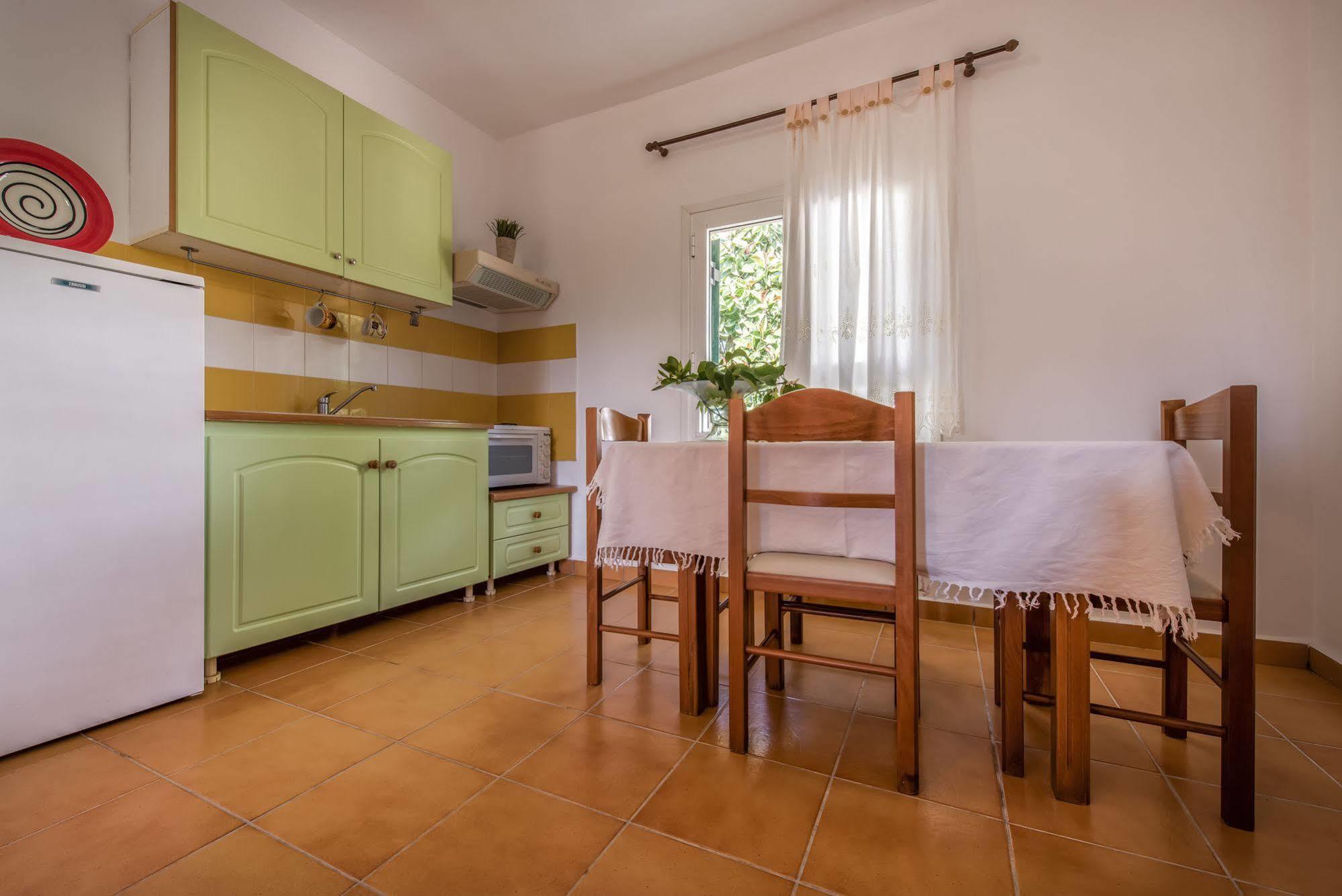 Lofos Soilis Aparthotel Трагаки Екстериор снимка